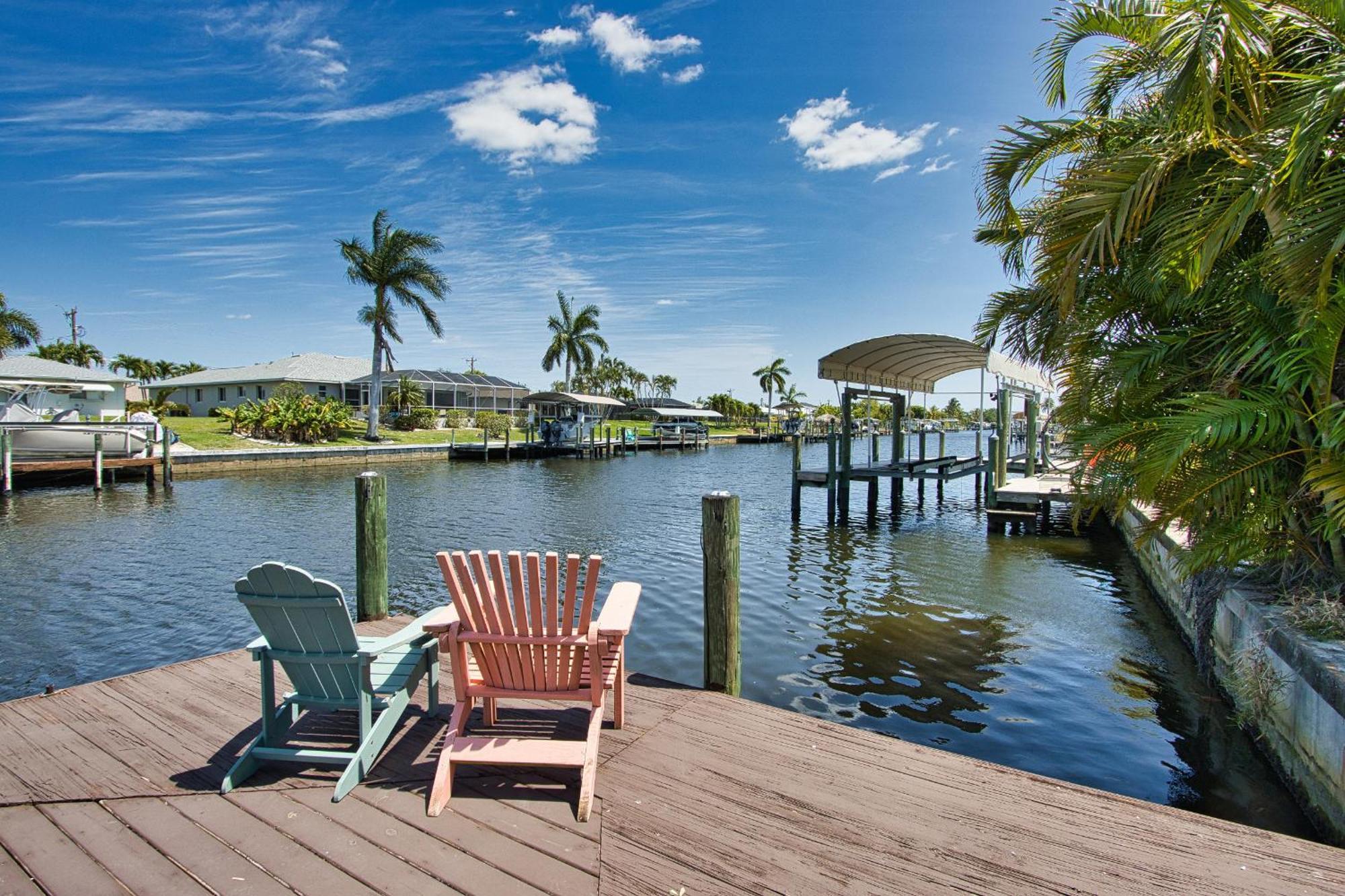 Charming Waterfront Vacation Rental With Fabulous Views And Easy Access To The Caloosahatchee River Cape Coral Exterior photo